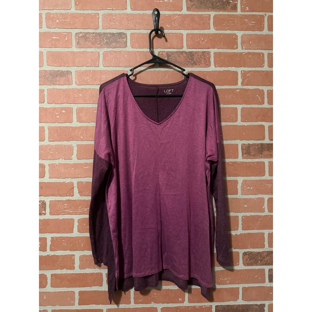LOFT Two-Tone Long Sleeve Top – Size XL